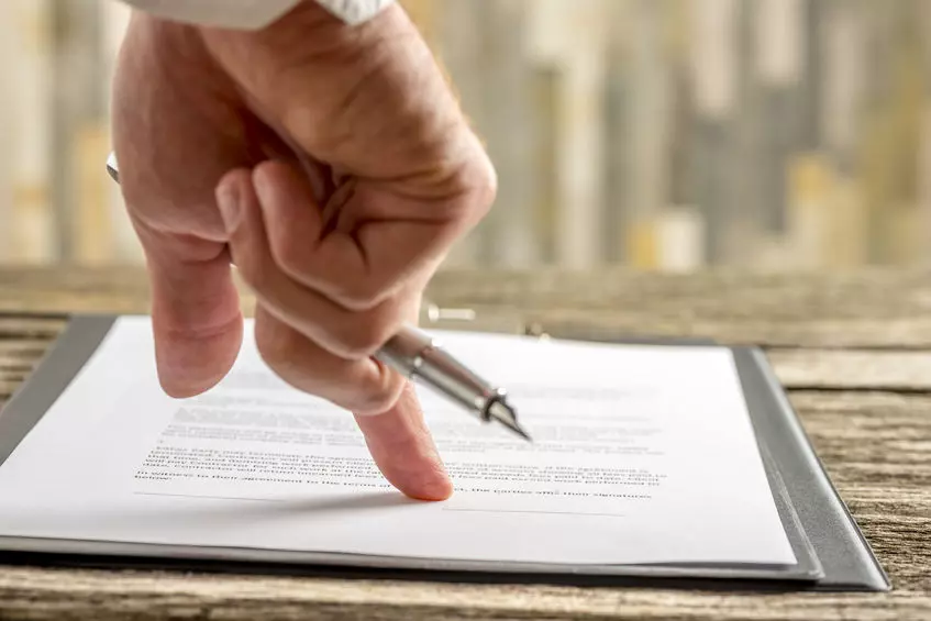 Family meeting with legal advisor, showing when a Will is crucial—highlighting Trusted Will Writing Bishop's Stortford for essential life planning.
